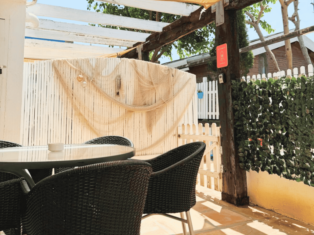 casita cabaret 6 personas playa bungalow cabaña oliva